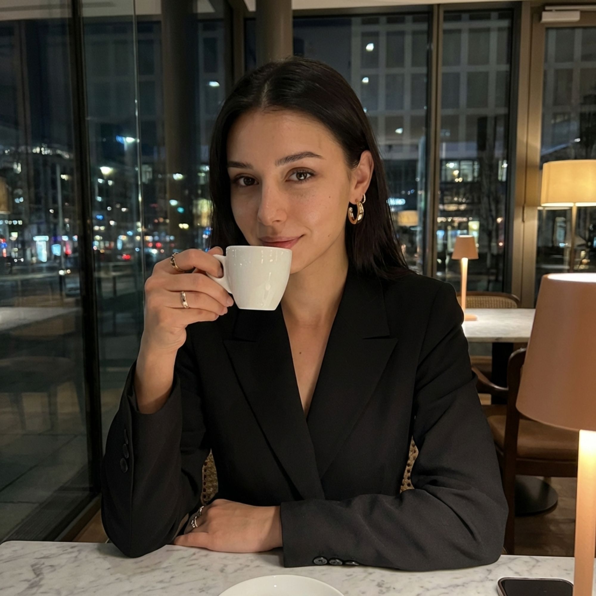 Lilly Maureen Reese Food Blogger and Lifestyle Business Meeting